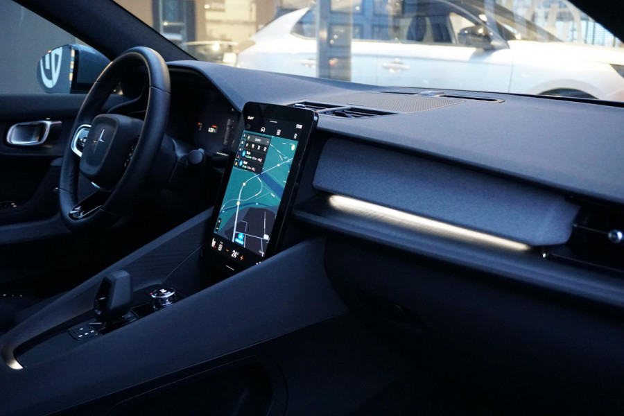 Polestar 2 Long Range Dual Motor Launch Edition 78kWh 408pk Performance + BREMBO BIG BRAKES / 360 CAMERA / PANODAK