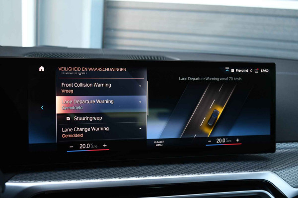 BMW 3 Serie Touring 320i M-Sport Pro Pano HUD HiFi Camera