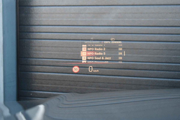 BMW 3 Serie Touring 320i M-Sport Pro Pano HUD HiFi Camera