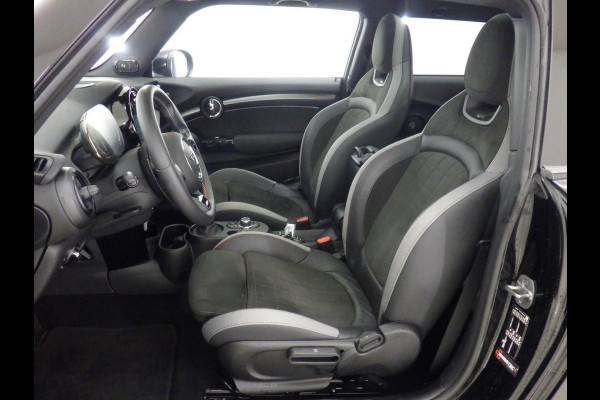 MINI Mini 2.0 John Cooper Works Essential | Panoramadak | Wordt verwacht