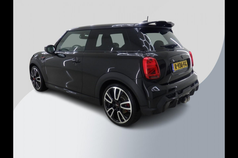 MINI Mini 2.0 John Cooper Works Essential | Panoramadak | Wordt verwacht