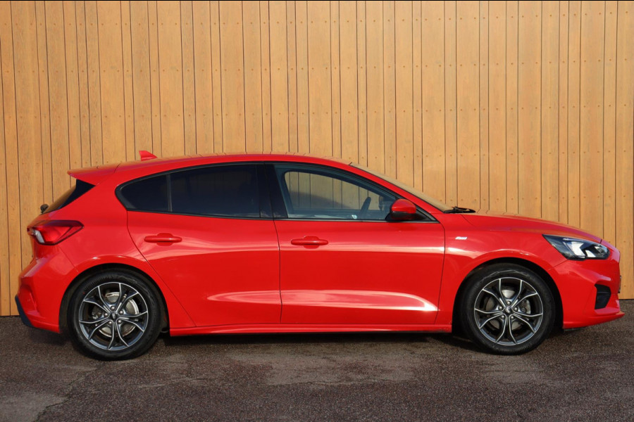 Ford Focus 1.0 EcoBoost ST Line Business org.NL