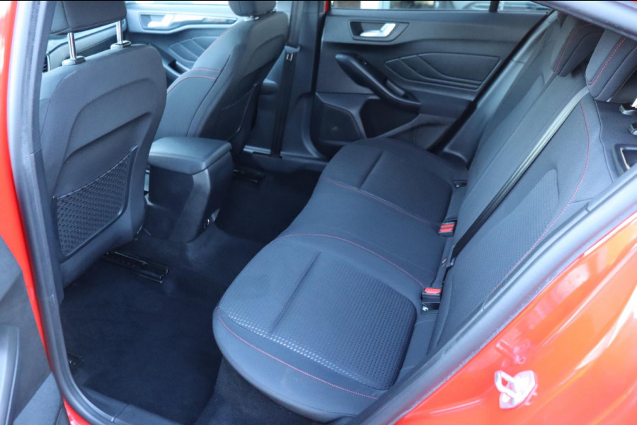 Ford Focus 1.0 EcoBoost ST Line Business org.NL