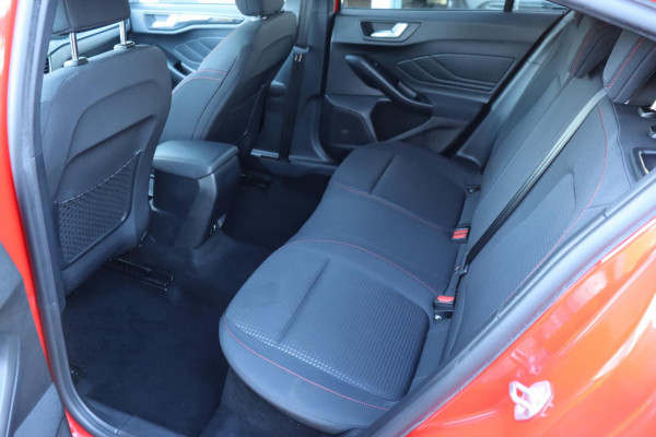 Ford Focus 1.0 EcoBoost ST Line Business org.NL