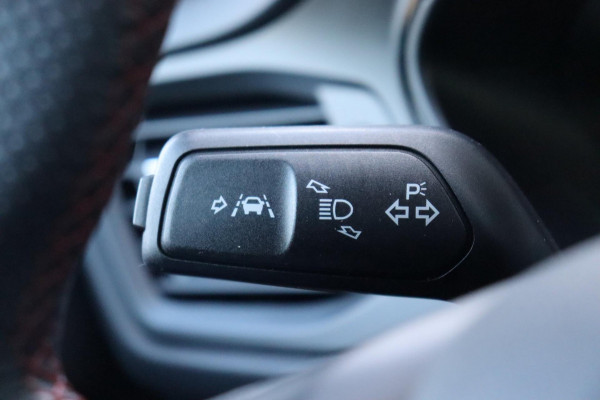 Ford Focus 1.0 EcoBoost ST Line Business org.NL