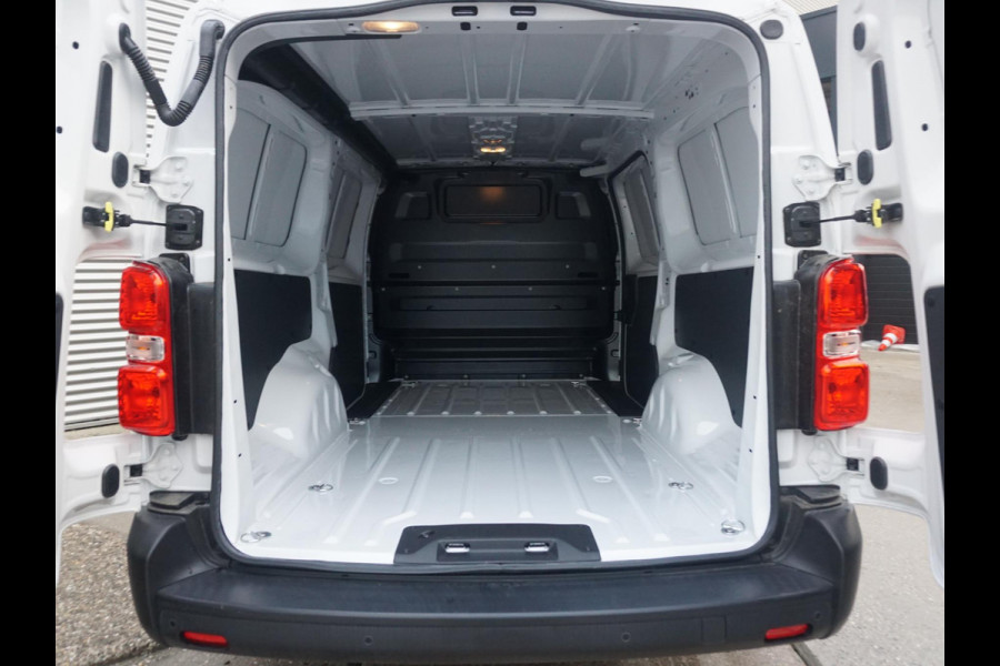 Peugeot e-Expert L3 50 kWh | camera | navi incl. Apple Carplay | verwarmde stoelen | airco | cruise control | parkeersensoren | rijklaarprijs