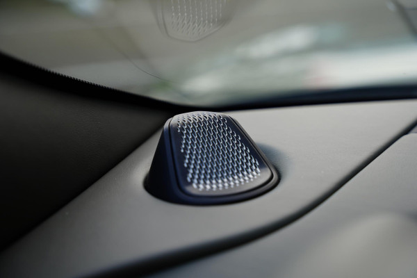 Aston Martin DB12 Volante 4.0 V8 NL-Auto