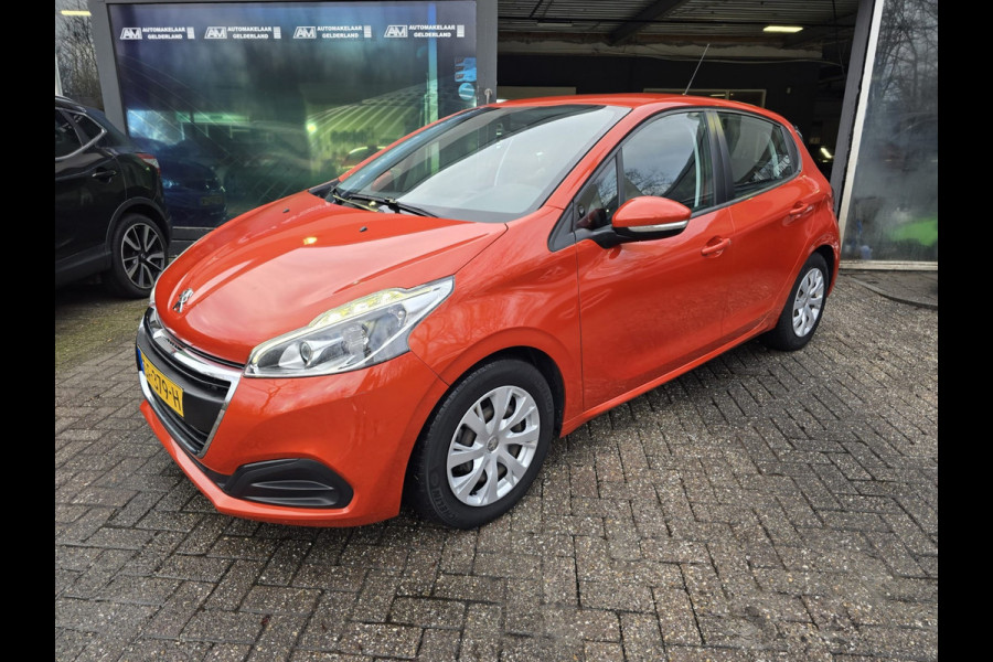 Peugeot 208 1.2 82PK Active | 1E EIGENAAR | AUTOMAAT | 12MND GARANTIE | NAVI | CRUISE | AIRCO |
