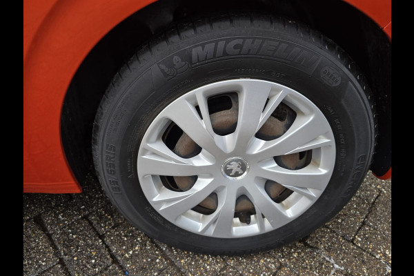 Peugeot 208 1.2 82PK Active | 1E EIGENAAR | AUTOMAAT | 12MND GARANTIE | NAVI | CRUISE | AIRCO |