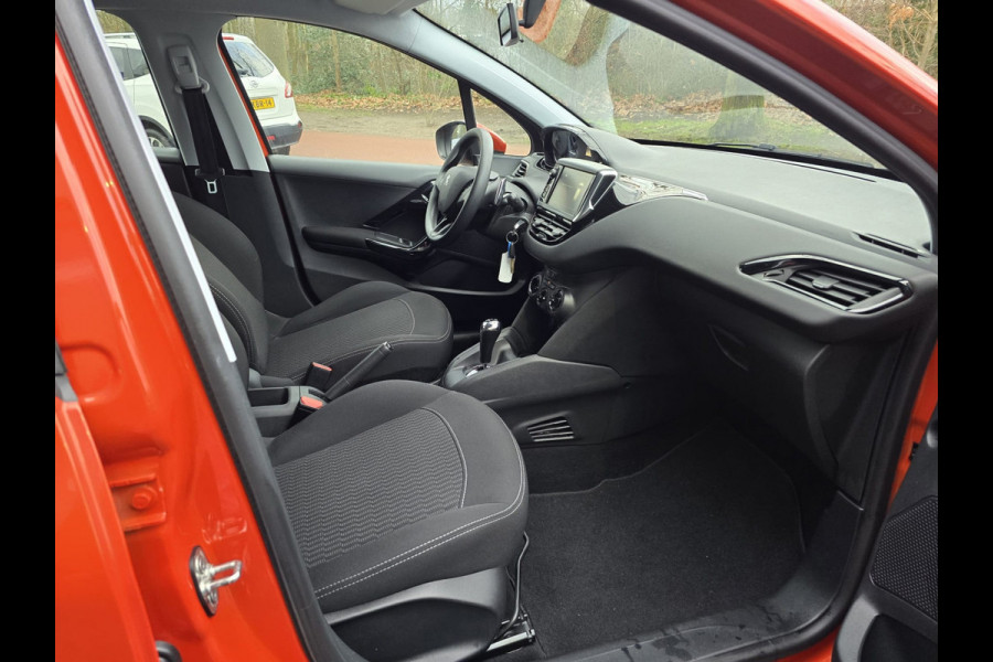 Peugeot 208 1.2 82PK Active | 1E EIGENAAR | AUTOMAAT | 12MND GARANTIE | NAVI | CRUISE | AIRCO |