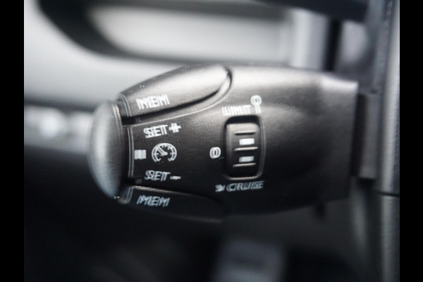 Peugeot e-Expert L3 50 kWh | camera | navi incl. Apple Carplay | verwarmde stoelen | airco | cruise control | parkeersensoren | rijklaarprijs