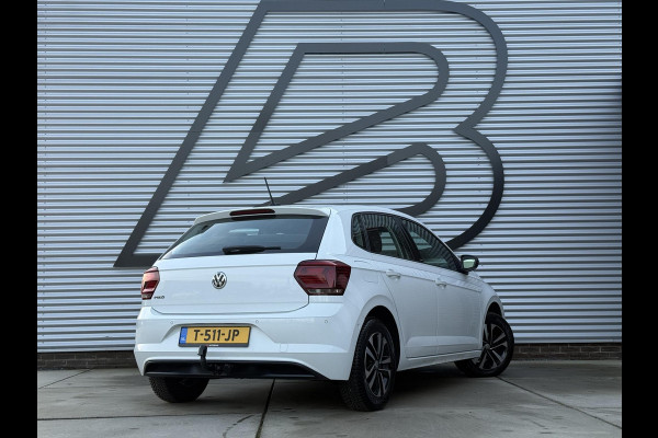 Volkswagen Polo 1.0 TSI Highline Business R 1e Eigenaar,Navi,Airco,Cruise,PDC V+A,Trekhaak,Bluetooth,Dodehoek,APK tot 08-2027