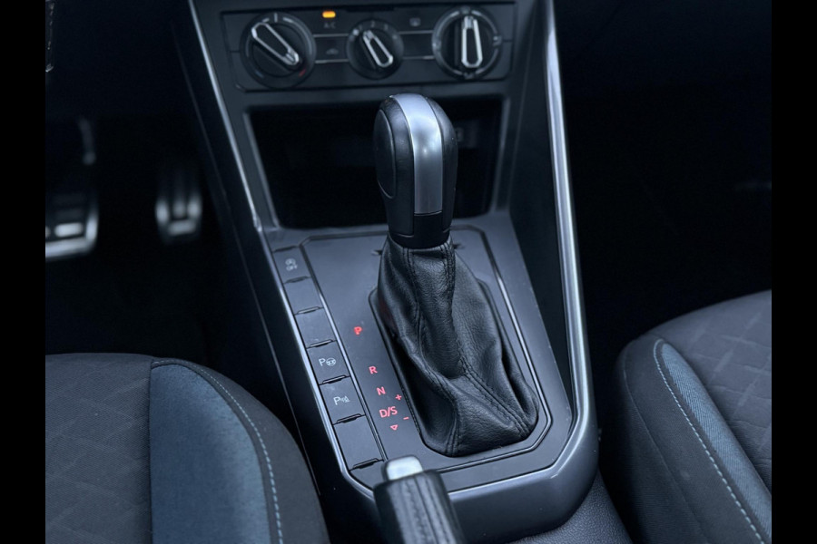 Volkswagen Polo 1.0 TSI Highline Business R 1e Eigenaar,Navi,Airco,Cruise,PDC V+A,Trekhaak,Bluetooth,Dodehoek,APK tot 08-2027