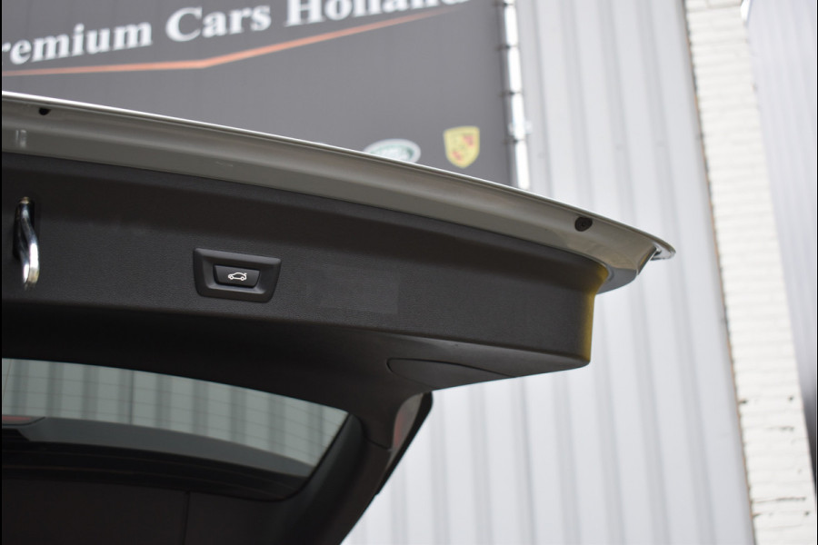 BMW X3 xDrive30e M-Pakket 292 Pk Brooklyn Grijs Metallic Pano Leder Navi Camera 19 Inch