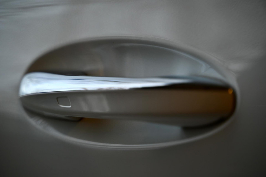 Mercedes-Benz B-Klasse 250 e Luxury Limited - Leer - Memory - Ambianceverlichting - Stoelverwarming - Panoramadak -