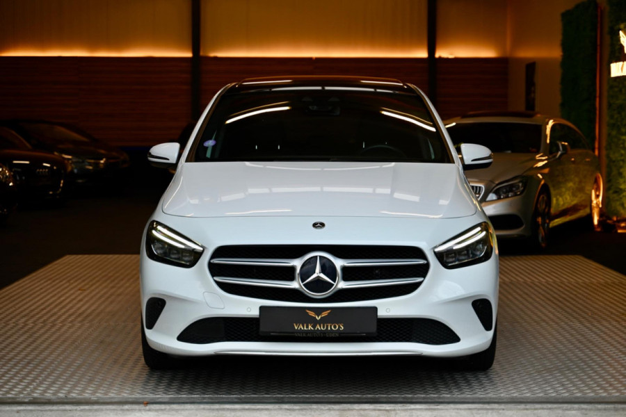 Mercedes-Benz B-Klasse 250 e Luxury Limited - Leer - Memory - Ambianceverlichting - Stoelverwarming - Panoramadak -