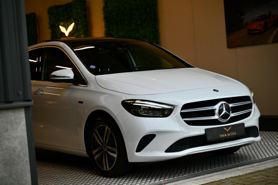 Mercedes-Benz B-Klasse 250 e Luxury Limited - Leer - Memory - Ambianceverlichting - Stoelverwarming - Panoramadak -