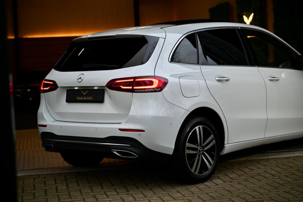 Mercedes-Benz B-Klasse 250 e Luxury Limited - Leer - Memory - Ambianceverlichting - Stoelverwarming - Panoramadak -