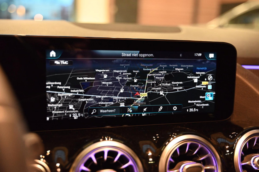 Mercedes-Benz B-Klasse 250 e Luxury Limited - Leer - Memory - Ambianceverlichting - Stoelverwarming - Panoramadak -