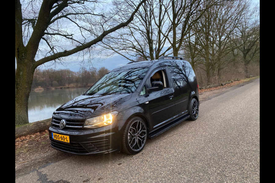 Volkswagen Caddy 2.0 TDI L1H1 180 PK Trendline Schuifdeur