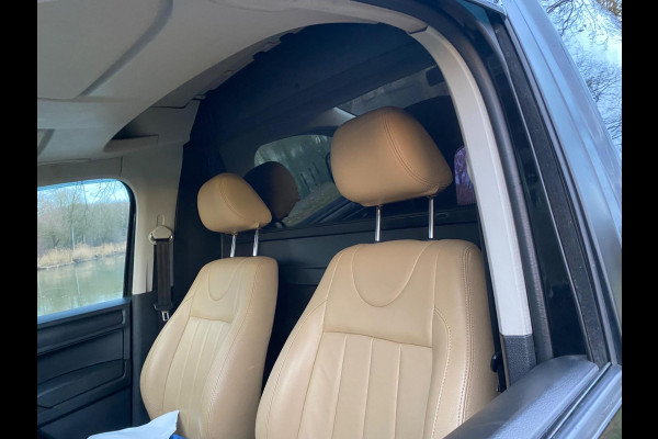 Volkswagen Caddy 2.0 TDI L1H1 180 PK Trendline Schuifdeur