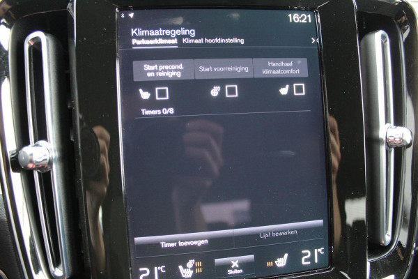 Volvo XC40 1.5 T4 Plug-in hybrid Plus Dark SOH 98% | Lage km stand | HK audio | 360° Camera | Trekhaak | Pilot- Park Assist