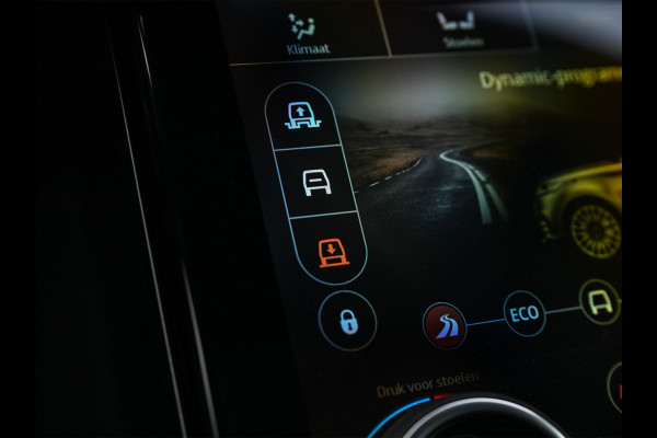 Land Rover Range Rover Velar 2.0 P300 Turbo AWD R-Dynamic HSE · Trekhaak · Memory Seats · Meridian Surround · Head Up · 360 Camera · Blis · Keyless · Ambianc