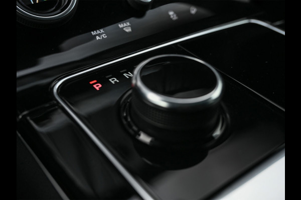 Land Rover Range Rover Velar 2.0 P300 Turbo AWD R-Dynamic HSE · Trekhaak · Memory Seats · Meridian Surround · Head Up · 360 Camera · Blis · Keyless · Ambianc