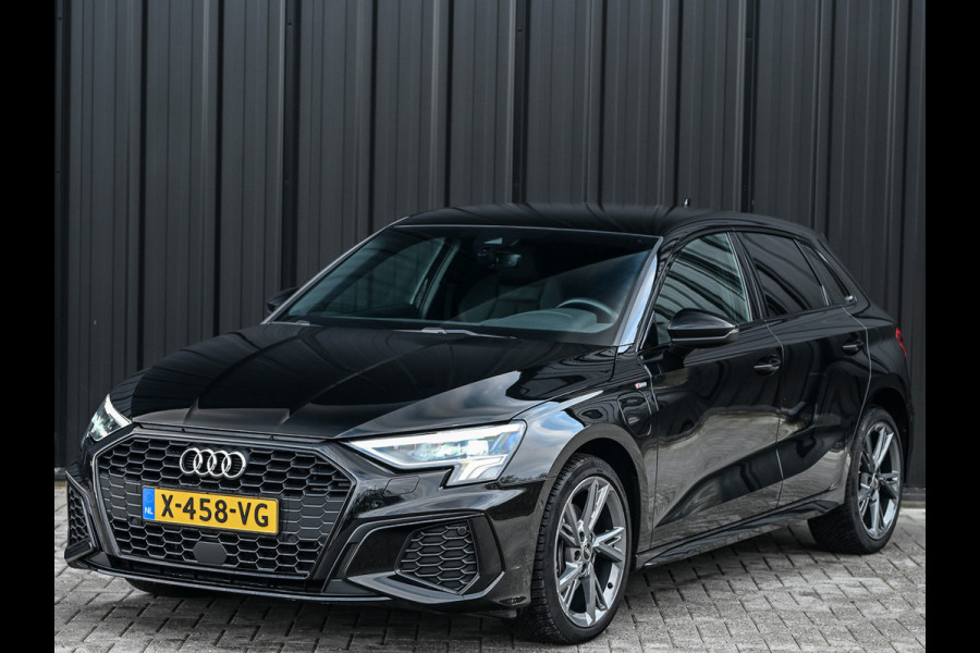 Audi A3 Sportback 45 TFSI e S edition Competition · Black Optic · S Seats · Keyless · Led · Adaptive Cruise