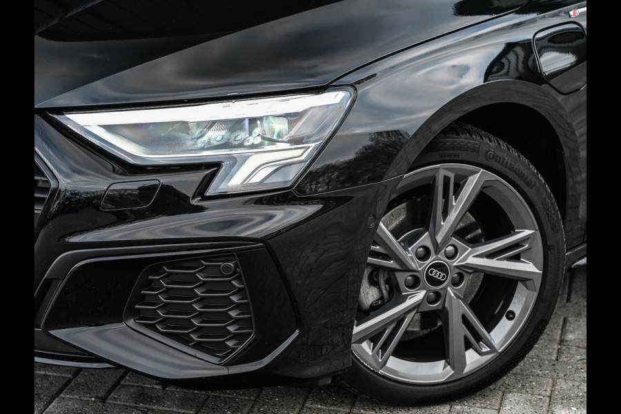 Audi A3 Sportback 45 TFSI e S edition Competition · Black Optic · S Seats · Keyless · Led · Adaptive Cruise