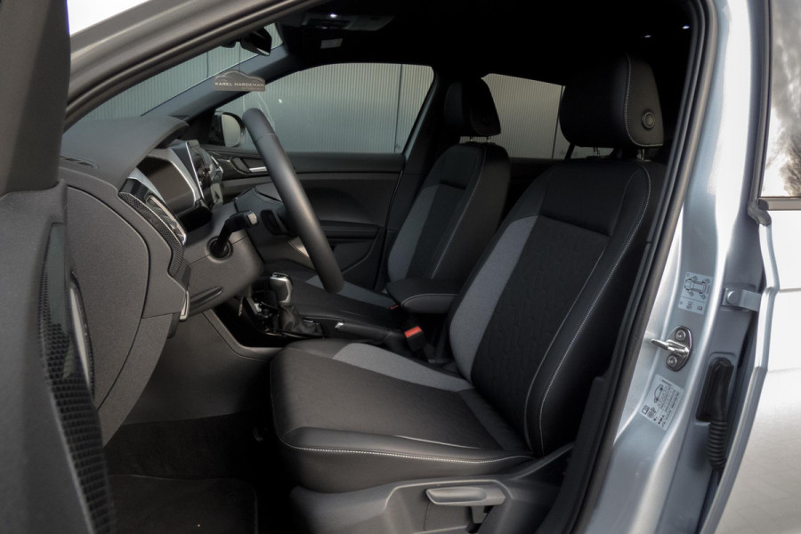 Volkswagen T-Cross 1.0 TSI GOAL | AFNEEMBARE TREKHAAK | ADAPTIEVE CRUISE CONTROL | SIDE ASSIST | APPLE CARPLAY / ANDROID AUTO