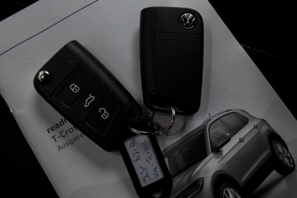 Volkswagen T-Cross 1.0 TSI GOAL | AFNEEMBARE TREKHAAK | ADAPTIEVE CRUISE CONTROL | SIDE ASSIST | APPLE CARPLAY / ANDROID AUTO