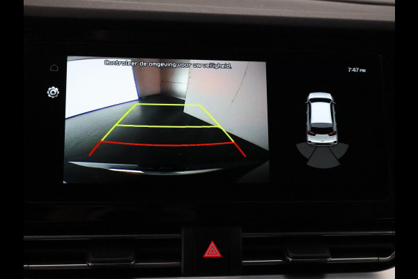 Kia e-Niro DynamicLine 64 kWh | SOH 100% ACCU | 450 km actieradius | Stuur-/Stoelverwarming | Navigatie | Camera | Half Leder |