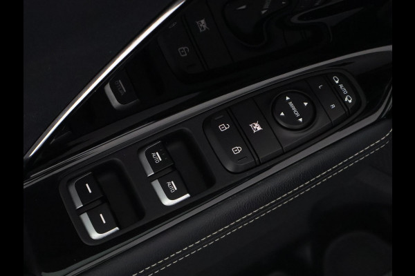 Kia e-Niro DynamicLine 64 kWh | SOH 100% ACCU | 450 km actieradius | Stuur-/Stoelverwarming | Navigatie | Camera | Half Leder |
