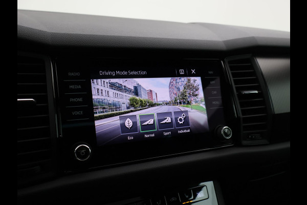 Škoda Kodiaq 1.5 TSI 7-PERS. SPORTLINE + PANORAMA | SFEERVERL. | VIRTUAL COCKPIT | ADAPTIVE CRUISE | MEMORY | STOELVERW.