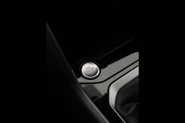 Volkswagen T-Roc 1.5 TSI Style CarPlay Panorama