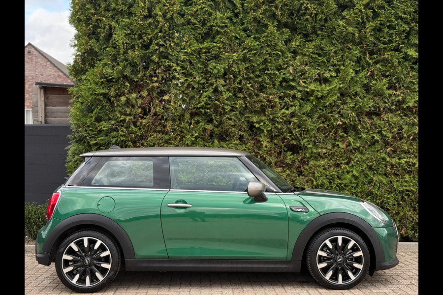 MINI Cooper 1.5 Camden CarPlay Camera