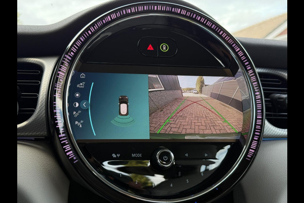 MINI Cooper 1.5 Camden CarPlay Camera