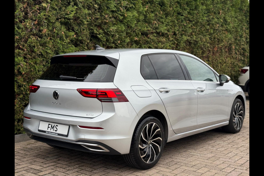 Volkswagen Golf 1.5 eTSI Style Edition Camera CarPlay