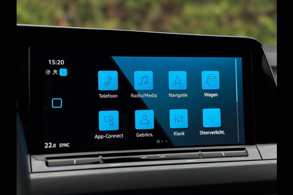 Volkswagen Golf 1.5 eTSI Style Edition Camera CarPlay