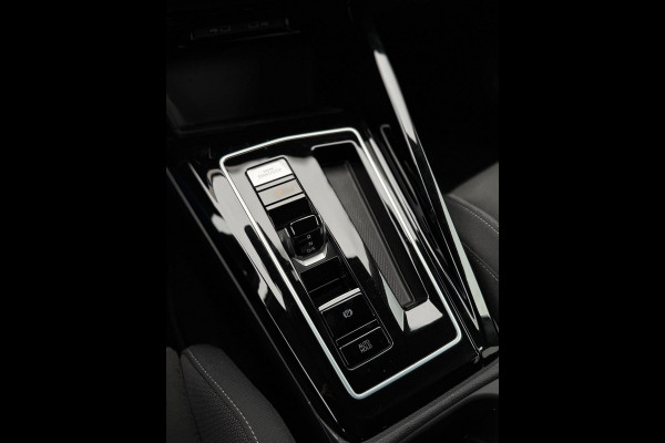 Volkswagen Golf 1.5 eTSI Style Edition Camera CarPlay