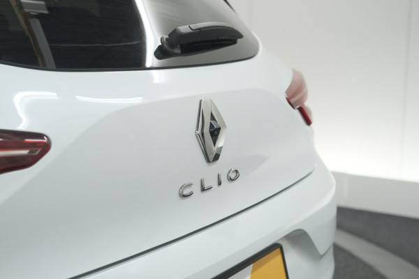 Renault Clio TCe 100 EDC Intens | Trekhaak | 360 Camera | Dodehoekdetectie | Stoelverwarming