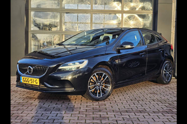 Volvo V40 2.0 T3 Momentum | LED | Navigatie | Cruise | LMV |