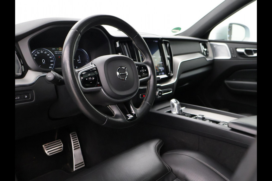 Volvo XC60 2.0 T8 T.E. 390 PK AWD R-DESIGN + BOWERS & WILKINS | 22 INCH | TREKHAAK | 360 CAMERA | PANORAMA | VOL-LEDER