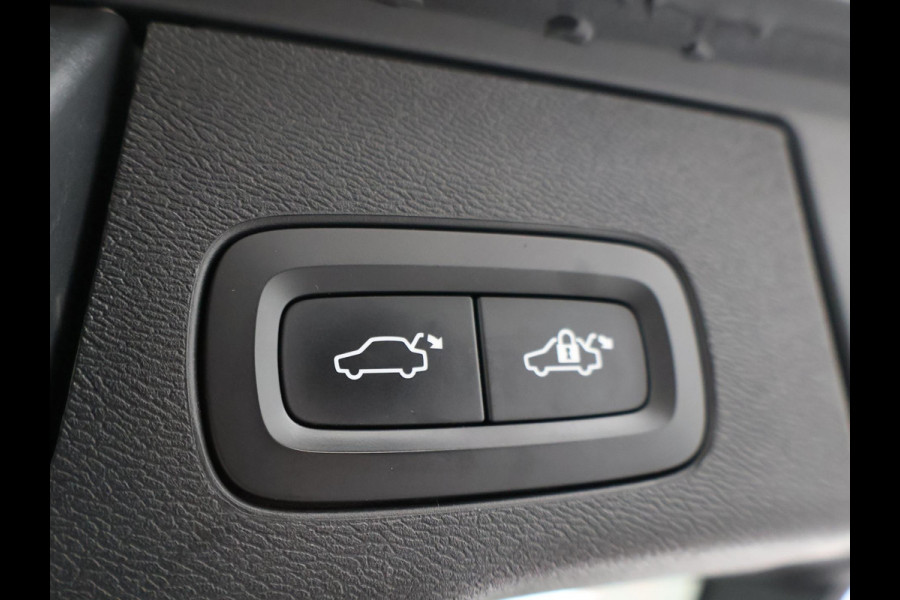 Volvo XC60 2.0 T8 T.E. 390 PK AWD R-DESIGN + BOWERS & WILKINS | 22 INCH | TREKHAAK | 360 CAMERA | PANORAMA | VOL-LEDER