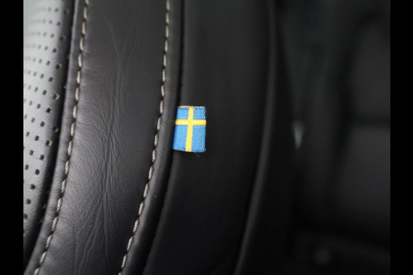 Volvo XC60 2.0 T8 T.E. 390 PK AWD R-DESIGN + BOWERS & WILKINS | 22 INCH | TREKHAAK | 360 CAMERA | PANORAMA | VOL-LEDER