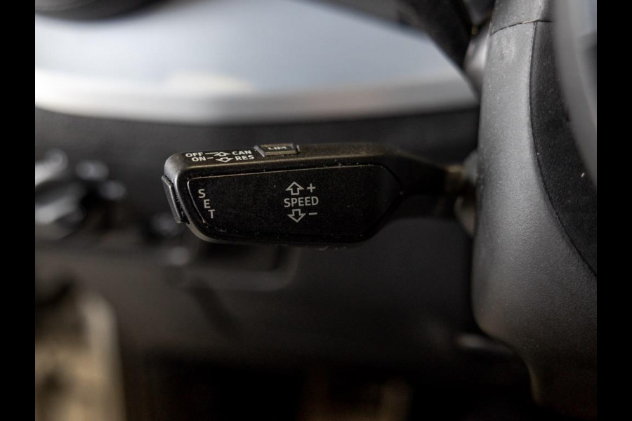 Audi Q2 30 TFSI 2x S-line / 116pk / Trekhaak / Cruise control / Clima