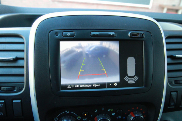 Renault Trafic 1.6 dCi T29 121PK L2H1 Comfort / Camera / Trekhaak / Navi