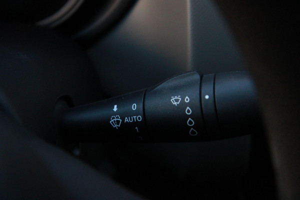 Renault Trafic 1.6 dCi T29 121PK L2H1 Comfort / Camera / Trekhaak / Navi