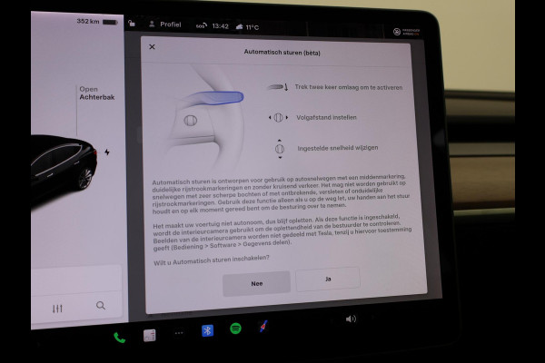 Tesla Model 3 60 kWh RWD *BTW* + LEDER | AUTOPILOT | PANORAMA | 3 CAMERA'S